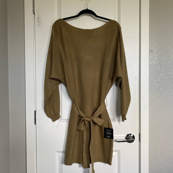 NWT LULUS Modern Comfort Olive Green Dolman Sleeve Mini Sweater Dress Small - Picture 5 of 12